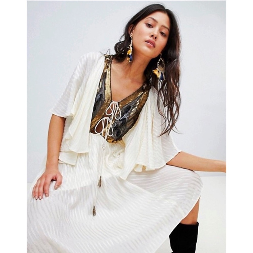 Free People | Moonglow Mini Dress | Sequin-Embellished | Goddess! ✨🖤🪩